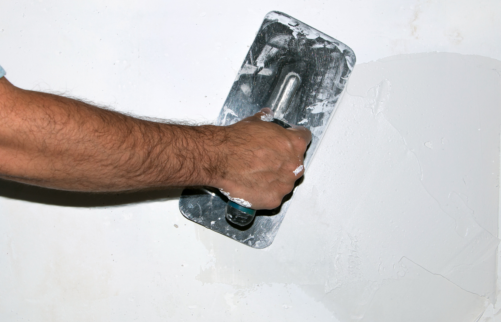 Quanto custa manutencao de gesso